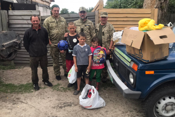 Нарешті змогли відвідати малечу